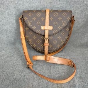 Authentic LOUIS VUITTON Monogram Chantilly MM Bag